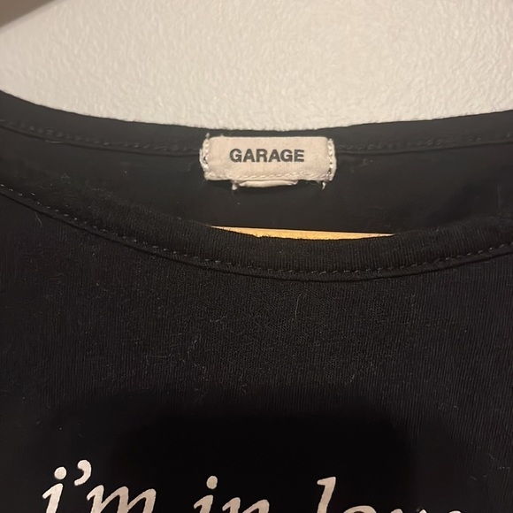 Adorable tee - Picture 4 of 4